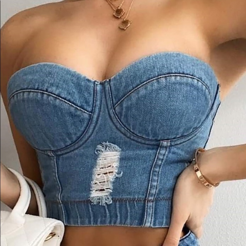 Top 🤍 - Picture 2 of 3